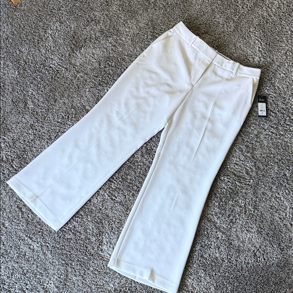 KARL LAGERFELD PANTS - Picture 2 of 8